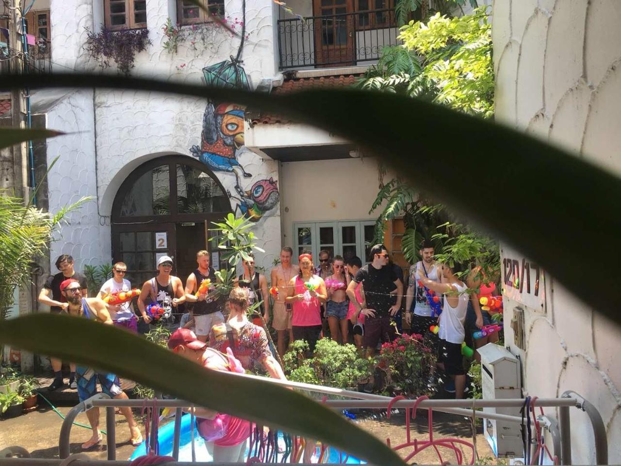 17You Inn Hostel Bangkok Luaran gambar